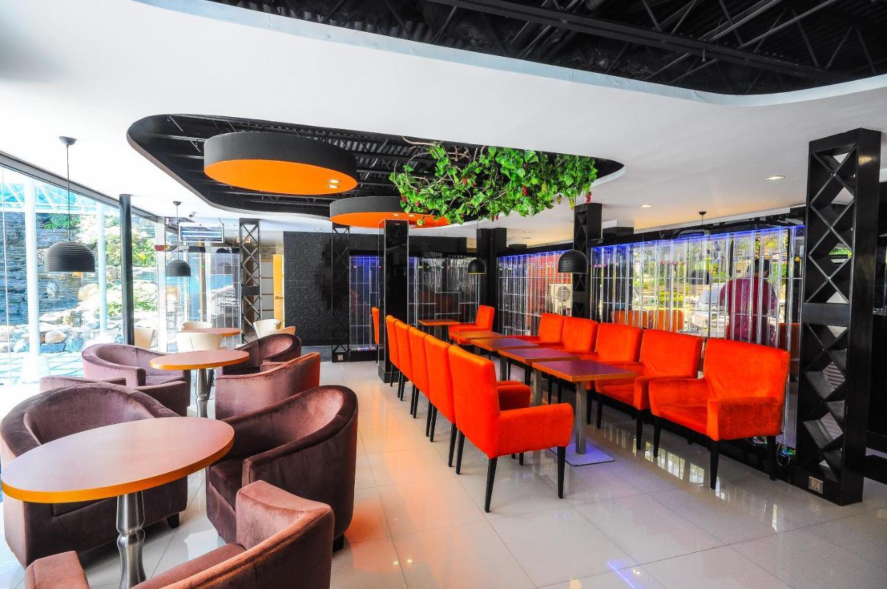 Interpark Hotel اولونجابو المظهر الخارجي الصورة