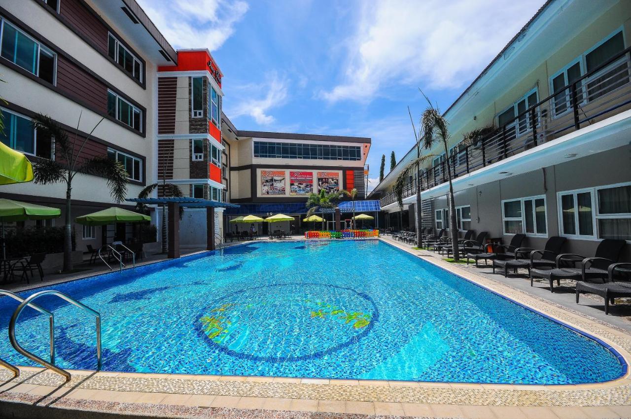 Interpark Hotel اولونجابو المظهر الخارجي الصورة